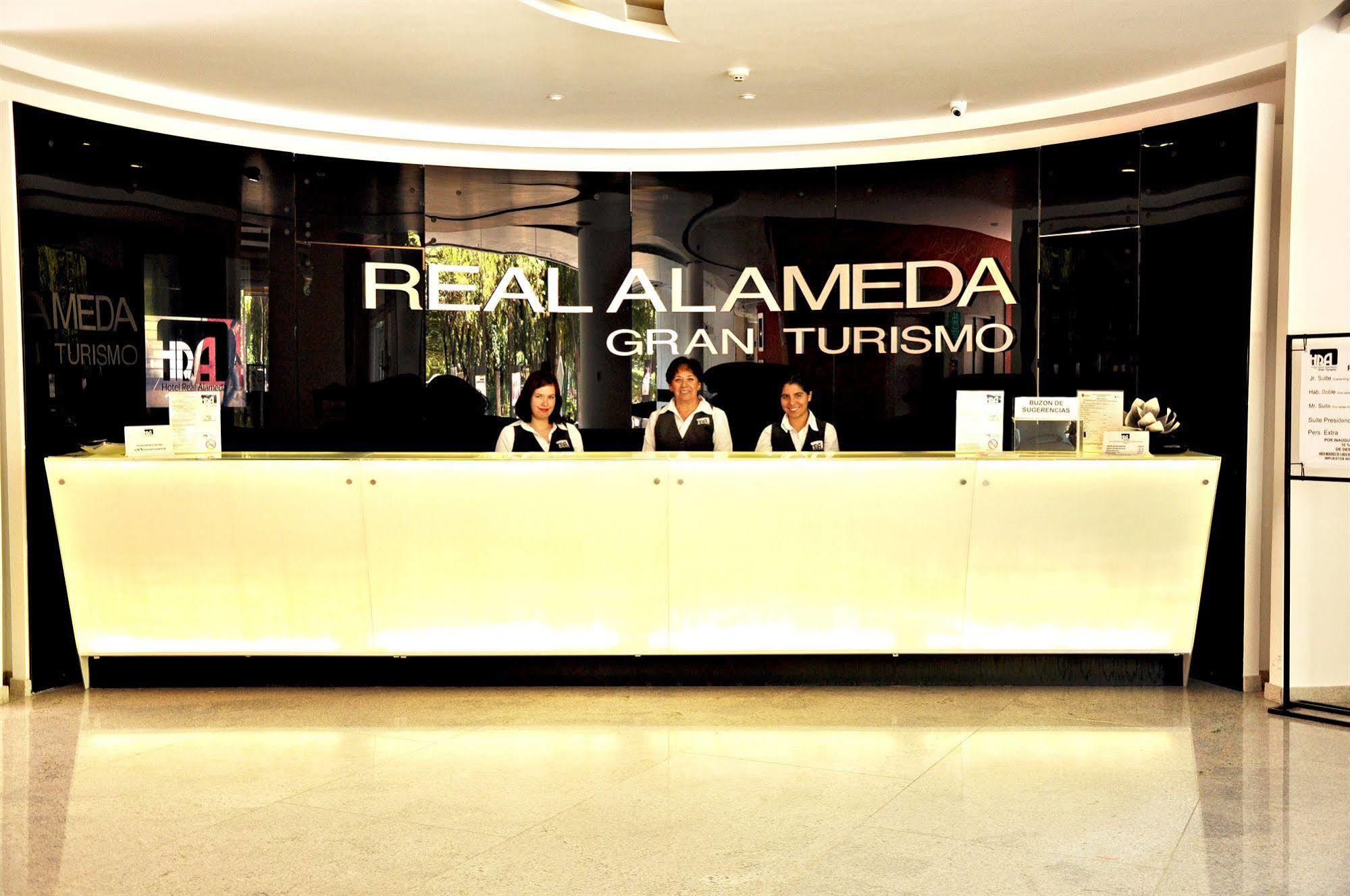 Hotel Real Alameda De Querétaro Exterior foto